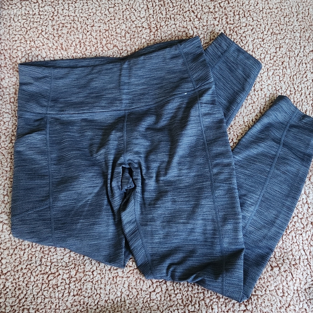 Mondetta performance blue active leggings